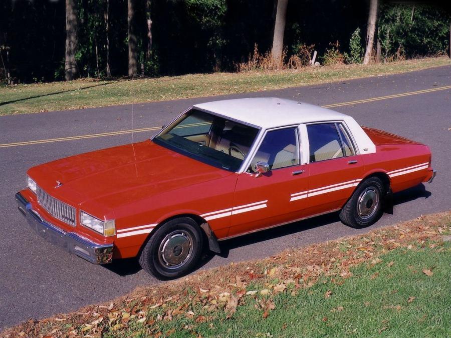  Chevrolet Caprice 9C3 Police Package 1987 года  (фото 1 из 1)